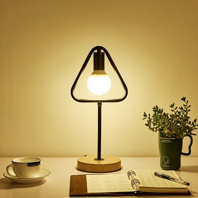 Simple Modern design wooden table lamp