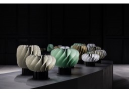 Lighting Design | Spinning lights creat synchronised dance